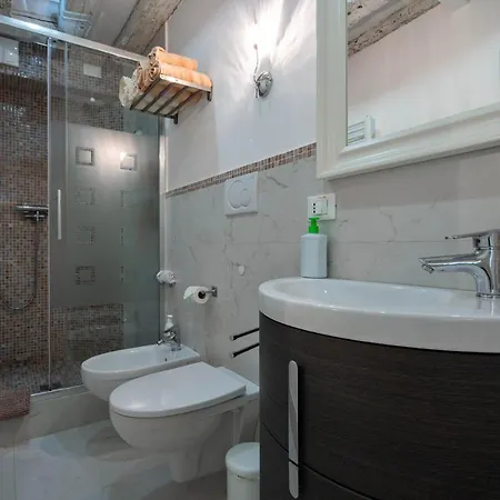 Apartman Loving In Venice, 5 Stars